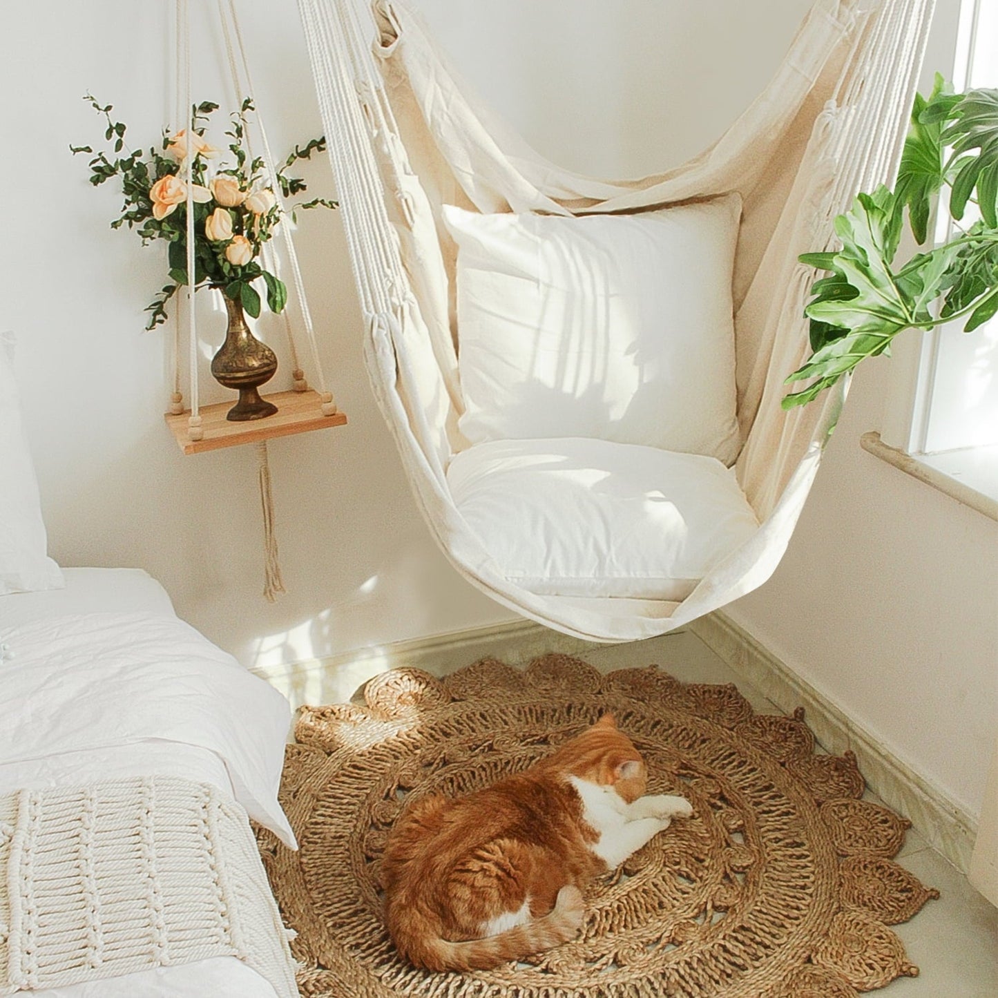 Hammock Chair Hanging Rope Hammock Swing Chair, Max 300 lbs Portable Hanging Hammock Chair