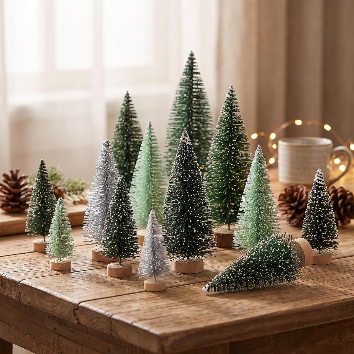 hatisan 30pcs Mini Christmas Trees Artificial Christmas Tree Bottle Brush Trees with Wooden Base for Christmas Decor Party Home Table Craft Decorations