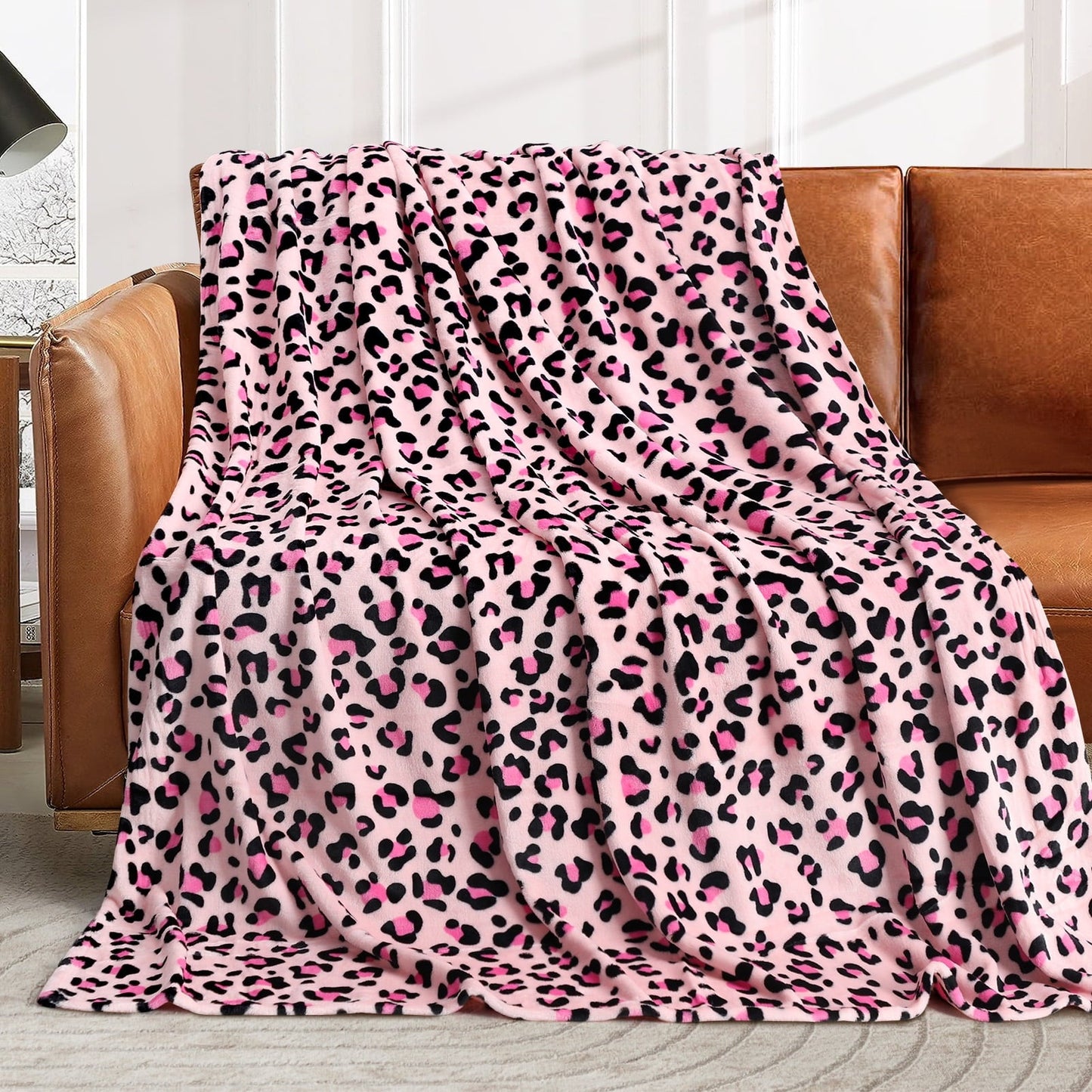 Livhil Flannel Fleece Throw Blanket, Lightweight Cozy Plush Leopard Blanket