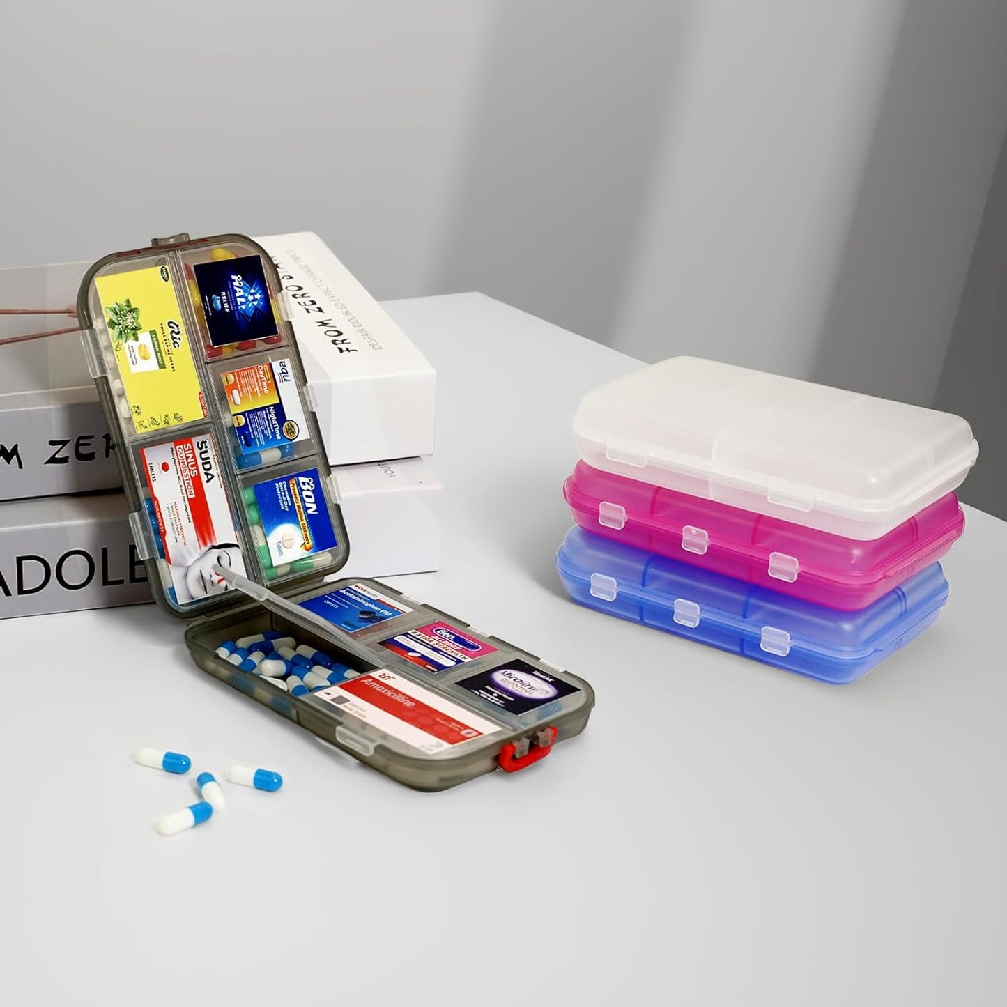 Livhil Large Portable Pill Organizer, Daily Use Pill Organizer with Labels, Travel Essentials Pill Box with 10 Compartments (Grey)